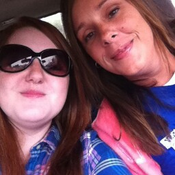 Laurie Collins Photo 29