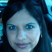 Laura Feliciano Photo 32