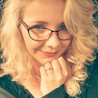 Rebecca Mckelvy Photo 5