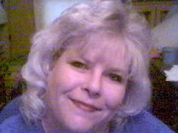 Kelly Mitchell Photo 26