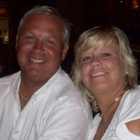 Julie Hutchins Photo 22