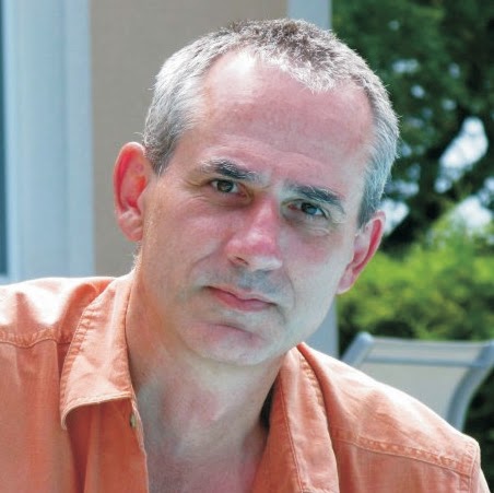 Mark Howell Photo 42