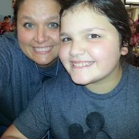 Kelly Hayes Photo 23