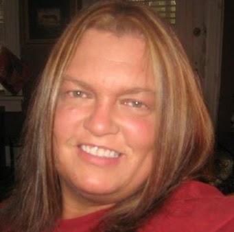 Stephanie Lynch Photo 21