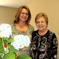 Julia Mattox Photo 9