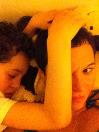 Jennifer Robles Photo 17