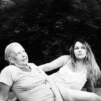 Angela Cline Photo 40