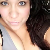 Melanie Mckinney Photo 16