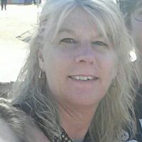 Julie Grabowski Photo 16