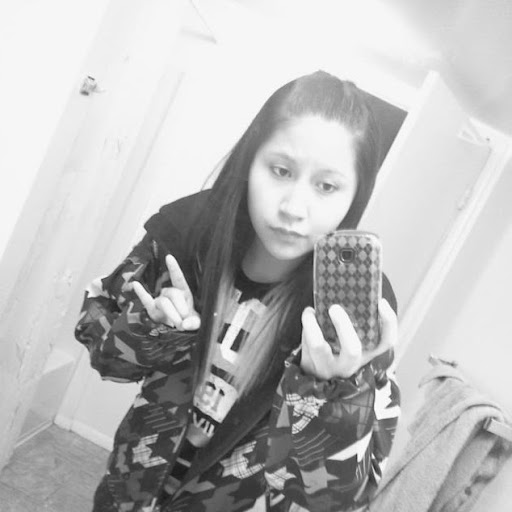 Kristin Knight Photo 31