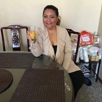 Elizabeth Bautista Photo 42