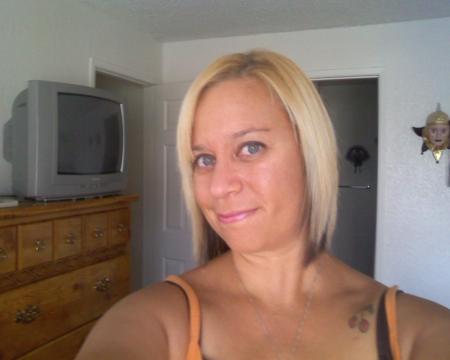 Christina Farnsworth Photo 3