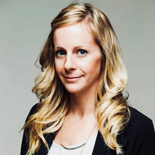 Jennifer Zimmerman Photo 7