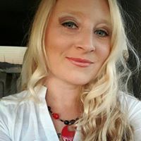 Amanda Peterson Photo 21