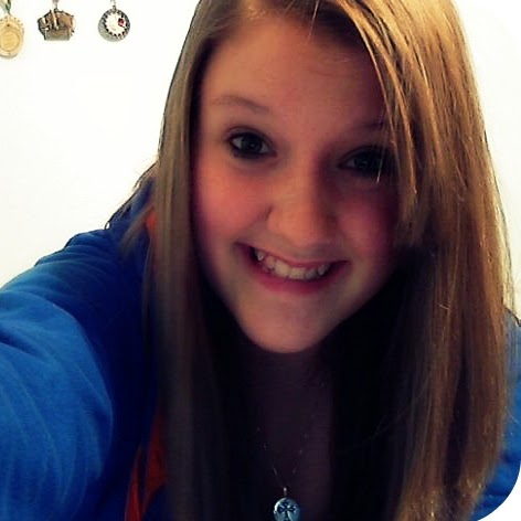 Danielle Gregory Photo 20