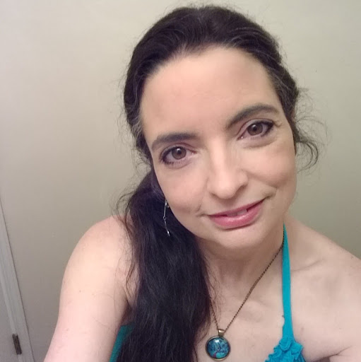 Alicia Taylor Photo 34