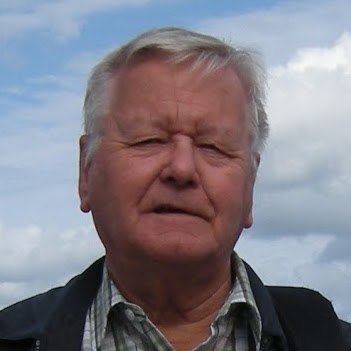 Gordon Neal Photo 25