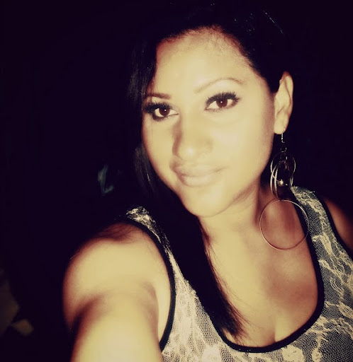 Elsa Garcia Photo 18