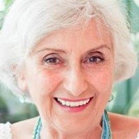 Stella Robertson Photo 10
