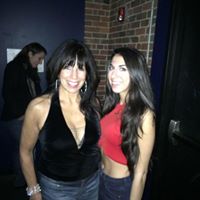 Shelli Davis Photo 10