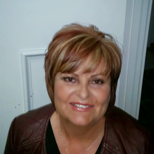 Donna Shields Photo 15