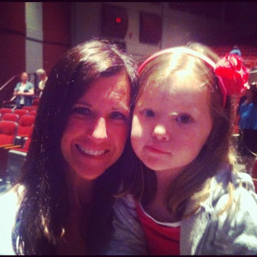 Angie Still Photo 3