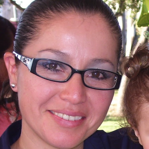 Irene Cervantes Photo 9