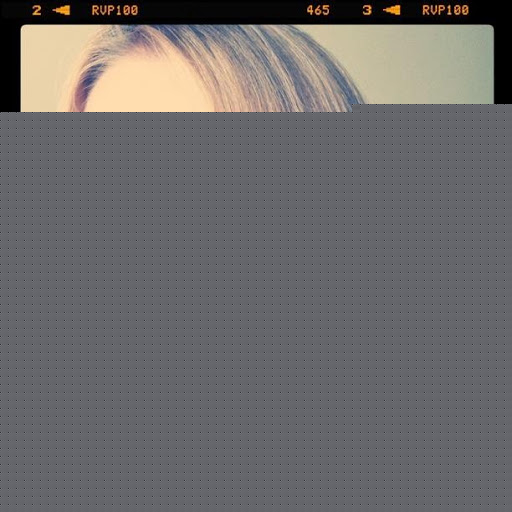 Sarah Butler Photo 19 Sarah Butler Photo 19