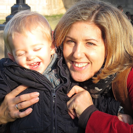 Angela Hauser Photo 10