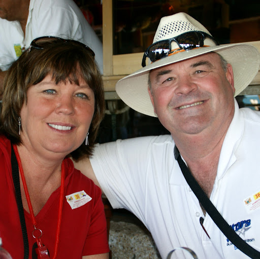 Debbie Hull Photo 32