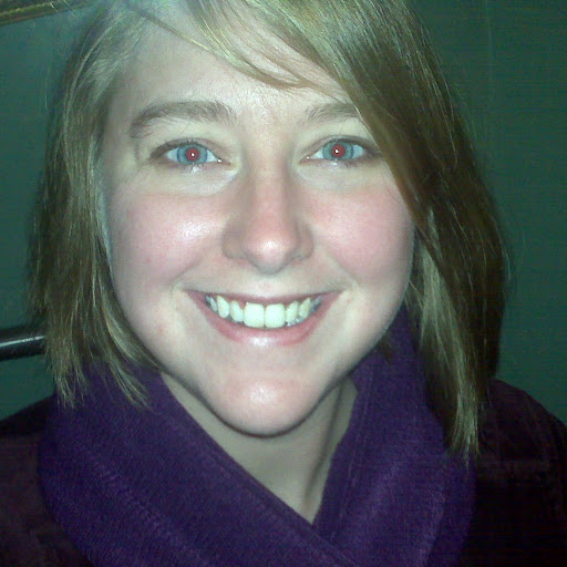 Amanda Riddle Photo 9