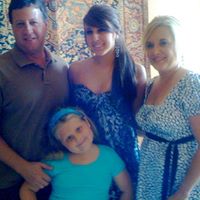 Rachel Hebert Photo 15