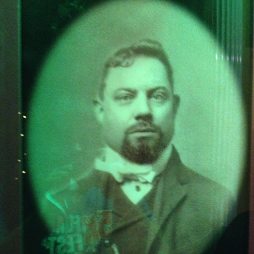 Mike Hamblin Photo 10