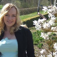 Julia Kowal Photo 8