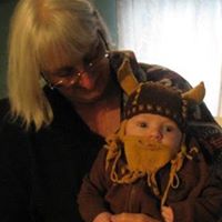 Anne Harding Photo 19