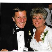 Jane Travis Photo 23