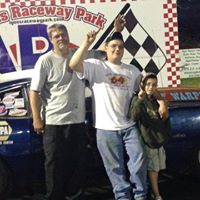 Joey Robertson Photo 39