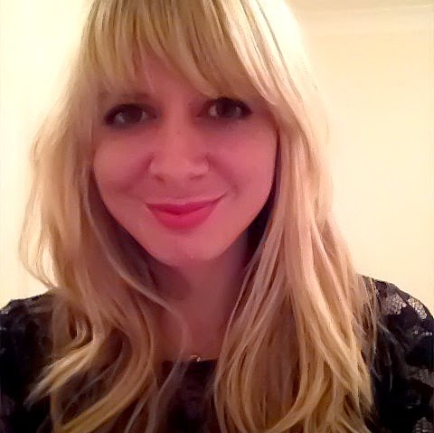 Kirsten Singleton Photo 12