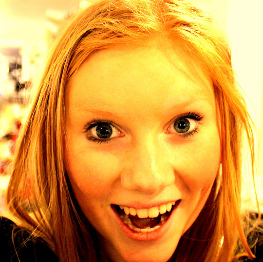 Kristine Berg Photo 4