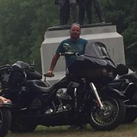 Erik Anthony Photo 17