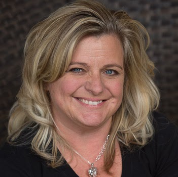 Cindy Alexander Photo 27