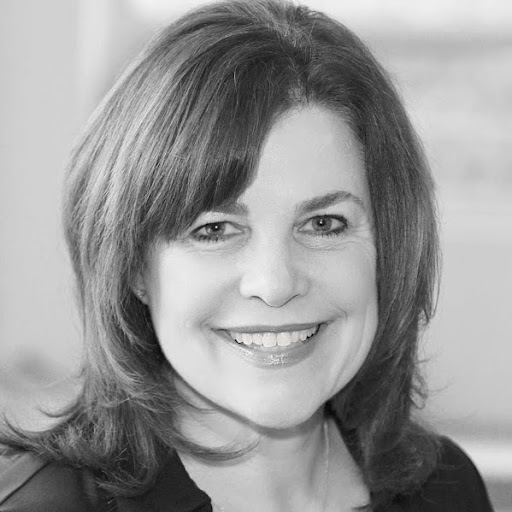 Anne Hess Photo 32