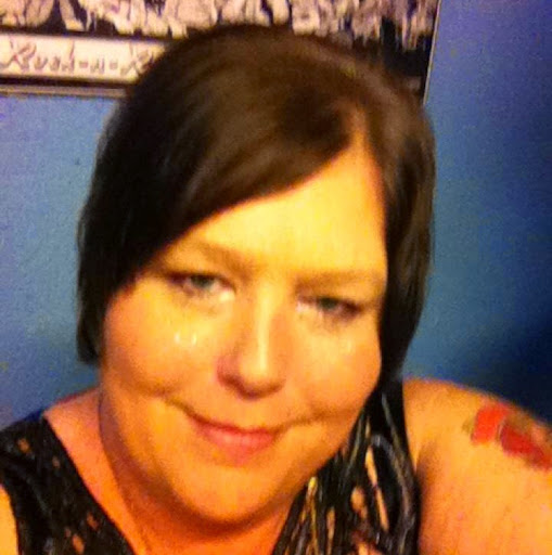 Laurel Harris Photo 34