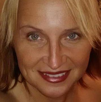 Rachel Louis Photo 37