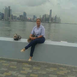 Angie Hubbard Photo 27