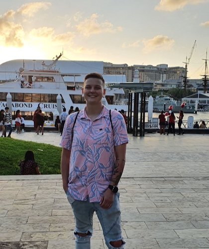 Amy Cosgrove Photo 16