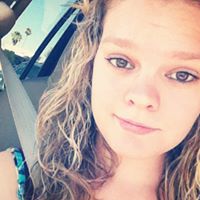 Caitlin Robinson Photo 18