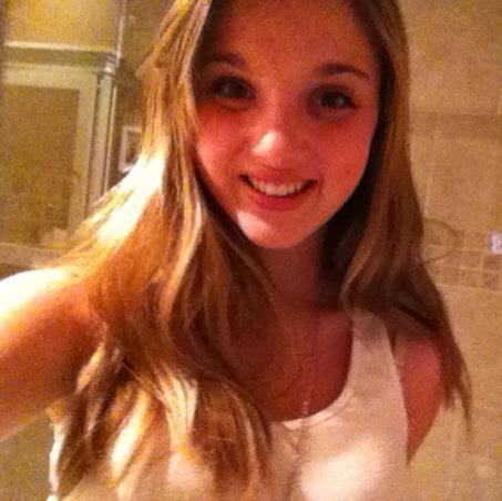Christina Barnett Photo 8