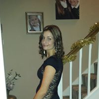 Danielle Walton Photo 27