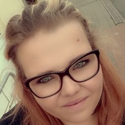 Julia Jankowski Photo 7